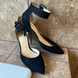 Liz Claiborne Ankle Strap heels